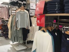 -优衣库(广州天河领展广场店)