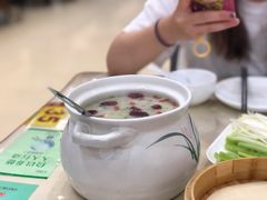 -大鸭梨烤鸭店(金顶街店)