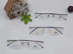 -爱视眸Eyeblling眼镜·依视路·蔡司镜片折扣店(百联南方商城购物中心)