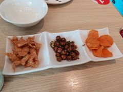 -精悦蓉(松江万达广场店)
