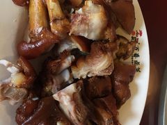 -老鼎万春卤菜(五代传承创始老店)