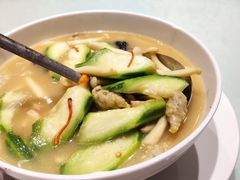 虫草花白玉菇浸鱼滑-德烨酒家