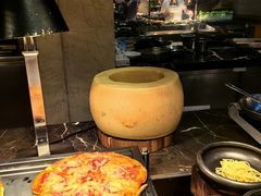 -广州万富希尔顿酒店·感趣自助餐厅·金秋蟹宴生蚝海鲜刺身烧烤