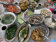 -红月湾海鲜饭店•沙滩海景(双月湾店)