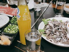 -常赢三兄弟·清真涮肉·清真炒菜(朝阳新城店)