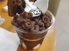 巧克力配蛋糕华夫脆-DQ·蛋糕·冰淇淋(徐东销品茂店)