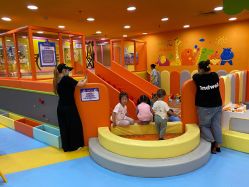 -宝贝渡口儿童游乐园(华南安盛店)