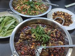 -蛙兔鸡自贡风味·特色江湖菜(广都店)