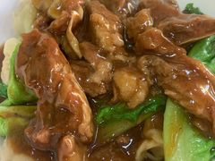 牛腩鲜虾云吞-正斗面家