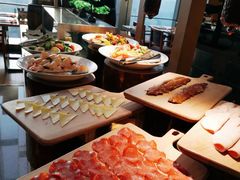 -视界美食自助餐厅·石家庄希尔顿酒店