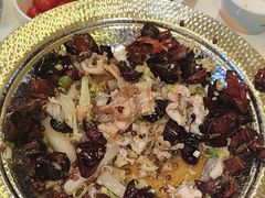 -小鱼小牛·鱼牛干锅·脆鱼火锅(世欧广场店)