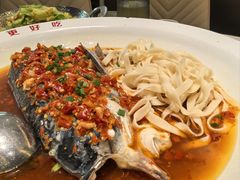 -湘当有饭剁椒鱼头(昆山招商花园城店)