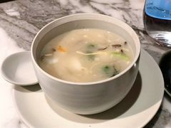 宋嫂鱼羹-湖滨28中餐厅·西湖宴·杭州君悦酒店