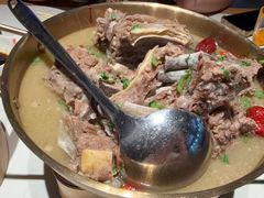 -杨氏青龙虾·吃蟹季(金盛路总店)