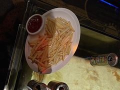 -一代天娇KTV(滇池路店)