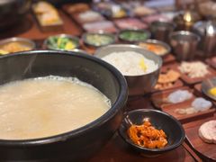-银米·云南传统过桥米线(双廊黑金冠店)