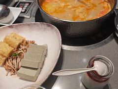 -椰小鸡·琼州糟粕醋·火锅(美兰缤纷城店)