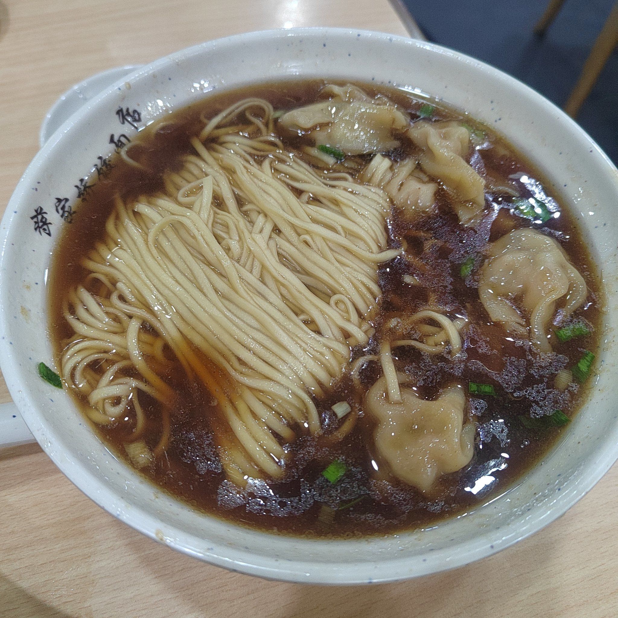 逛不腻的夜市|关于扬州-蒋家桥老字号汤包饺面