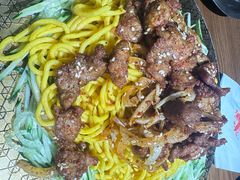 -盾亚新疆餐厅(松江万达广场店)