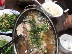 -临街徽菜馆·正宗黄山味