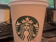 -星巴克(杭州西湖银泰1F店)