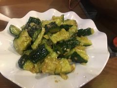 拍黄瓜-鸿运楼老北京铜锅涮肉  烤串(木樨园店)
