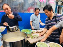 -铁谢李松祖传羊肉汤馆