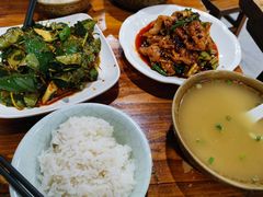 -朱大嘴肥肠血旺(福字街店)