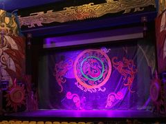 -工人俱乐部剧场杂技表演