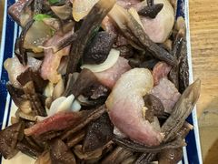 爆炒黑皮鸡纵菌-妈妈的味道(和顺古镇店)