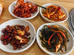 -牛信亭韩国料理·炭火烤肉(紫藤路店)