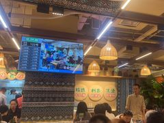 -云阿蛮云南生烫牛肉米线(奉贤路店)