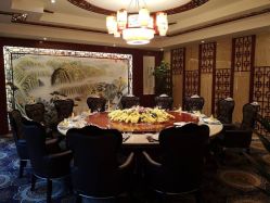 -成都世外桃源酒店-宴会厅·草坪婚礼·会议活动