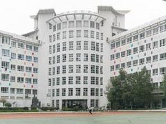 -武汉市第一初级中学(前进校区)
