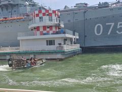 -泰达航母主题公园