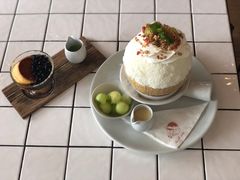 哈密瓜雪冰-Cheevit Cheeva(Sirimangkalajarn)