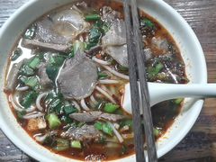 -遵义虾子张六羊肉粉(普陀路店)