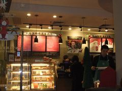 -星巴克臻选(上海中环广场2F店)