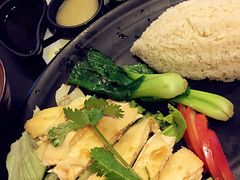 绿柠食堂-绿柠食堂(北外滩店)