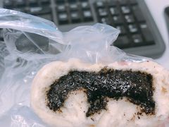 黑芝麻包-老陶包子铺(南大西南村店)