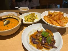 -关东小磨东北菜(上海长风大悦城店)