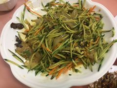 五彩拉皮-李连贵熏肉大饼(沈阳站店)