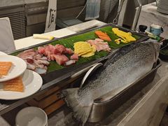 -飨食汇全日制餐厅·昆山皇冠假日酒店(九方店)