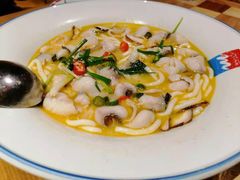 -蜜桃餐厅·伴山(绿宝广场店)