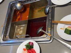 -海底捞火锅(杭州萧山宝龙广场店)