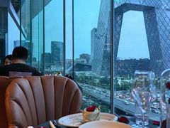 -福楼毕斯罗F Bistronome(国贸商城约会地标景观店)