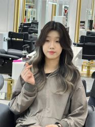 -Kraemer Paris  苏豪路易士·嘉玛发廊