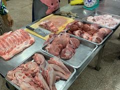 -标记美食新鲜猪杂(兴南大道店)