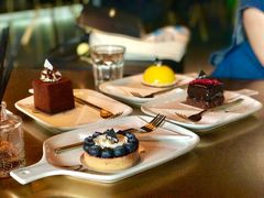 -UNI UNI(环亚凯瑟琳店)