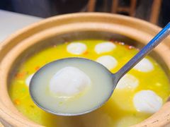 鸡汤煨鱼丸-早酒肖汉老味拌面